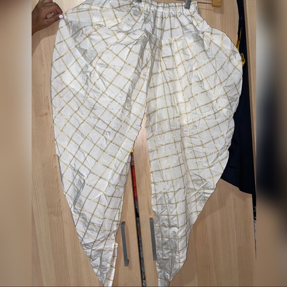 Indian Suit for Children, Yellow/ Gold w/ tassels - Picture 6 of 8